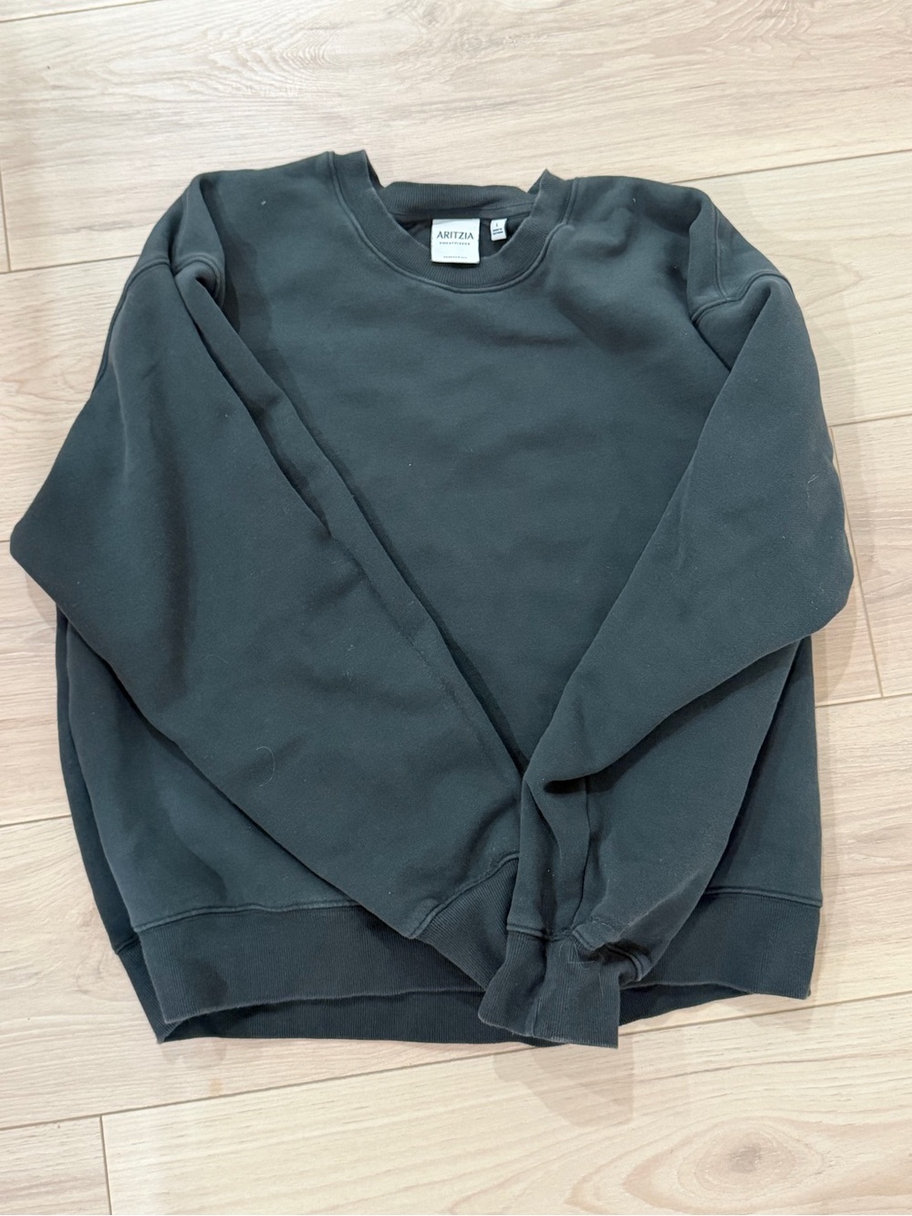 Aritzia super fleece sweatshirt